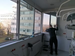 Fólie na okná budov