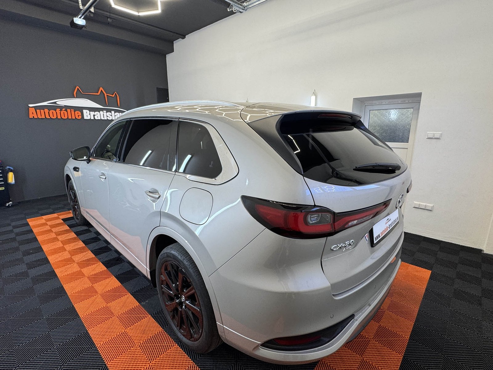 Determálne autofólie pre Mazdu CX-80