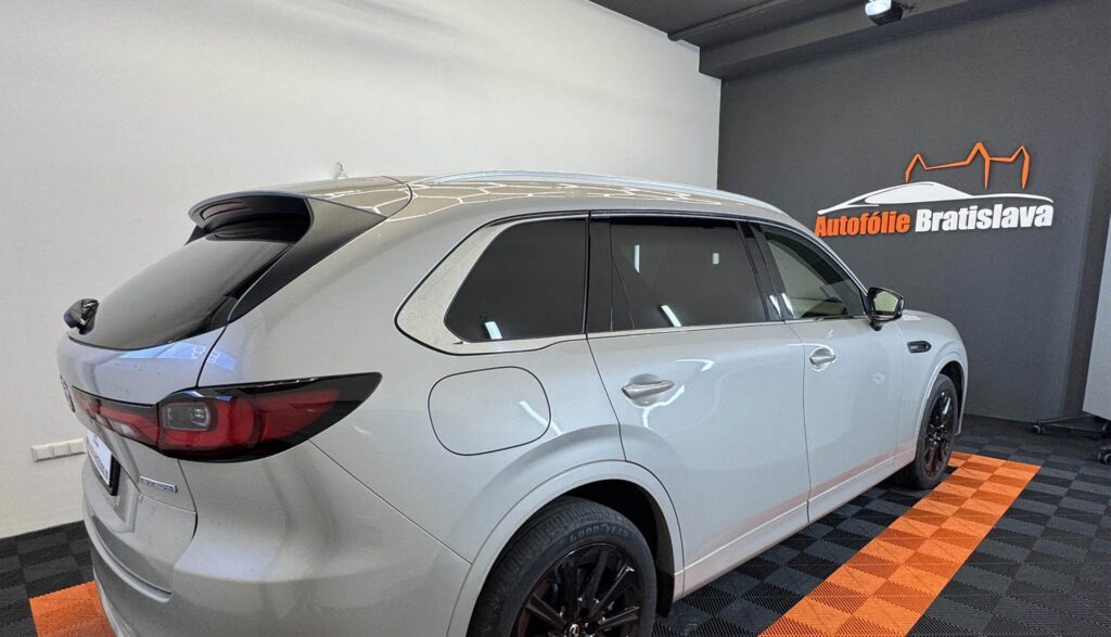 Determal-Autofolien für den Mazda CX-80