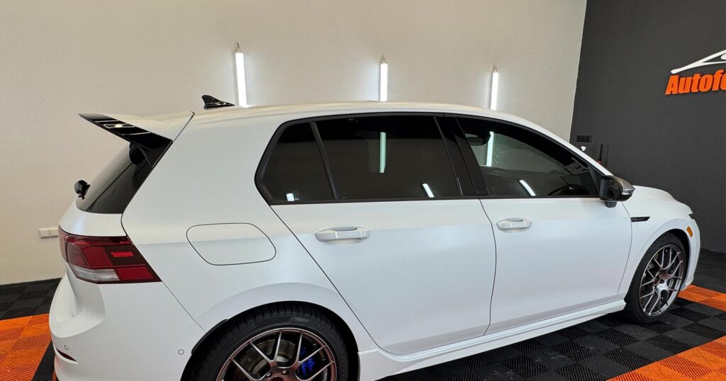 Determálne autófólie pre VW Golf R | Dokonalý kontrast