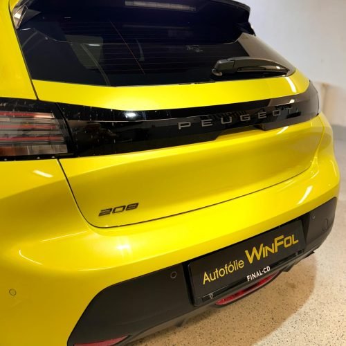 Peugeot 208 - Inštalácia autofólií