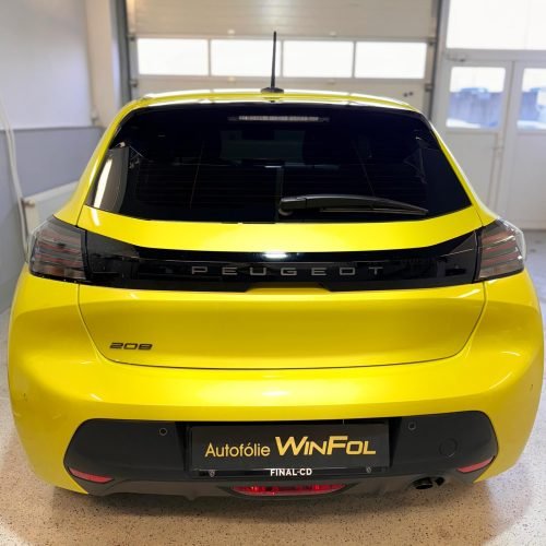 Peugeot 208 - Inštalácia autofólií