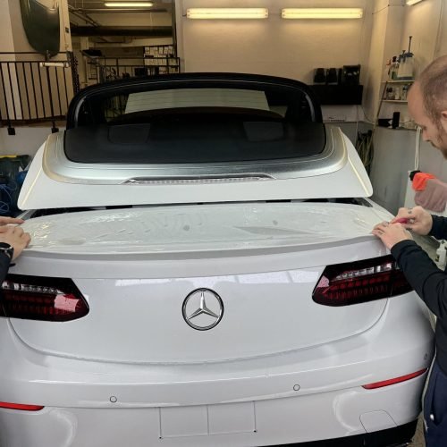 Školenia aplikácie autofólií