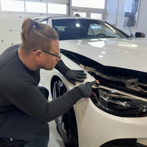 Školenia aplikácie autofólií