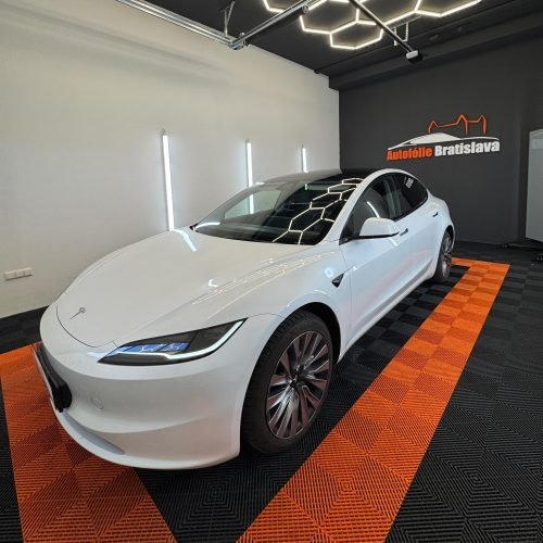 Montáž autofólii na okná - Autofólie Bratislava